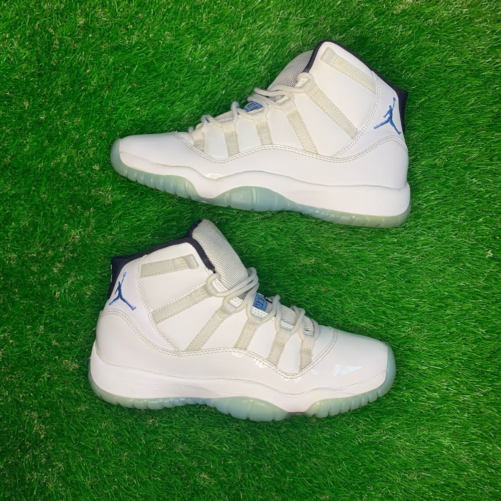 Shoe Bundle - image 2